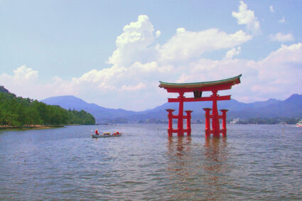 Visiter l’île Itsukushima au Japon : Un trésor culturel et naturel